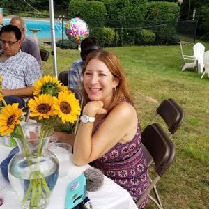 Meet your Posher, Laura